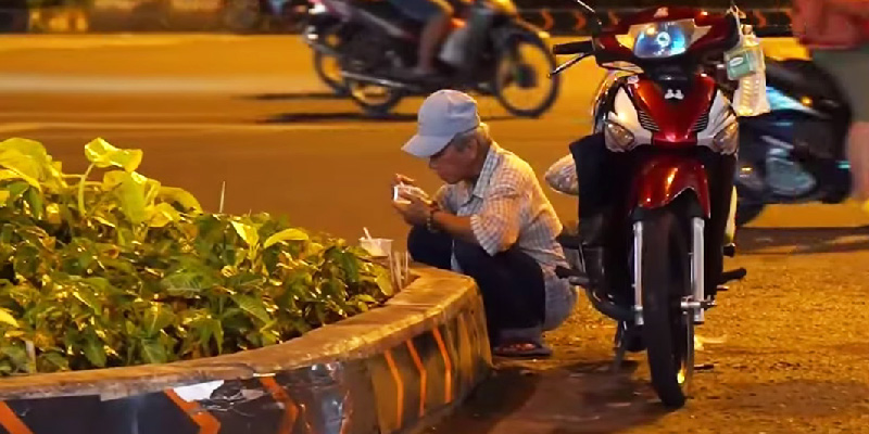 Hoàn cảnh vô cùng đáng thương của chú tài xế 60 tuổi